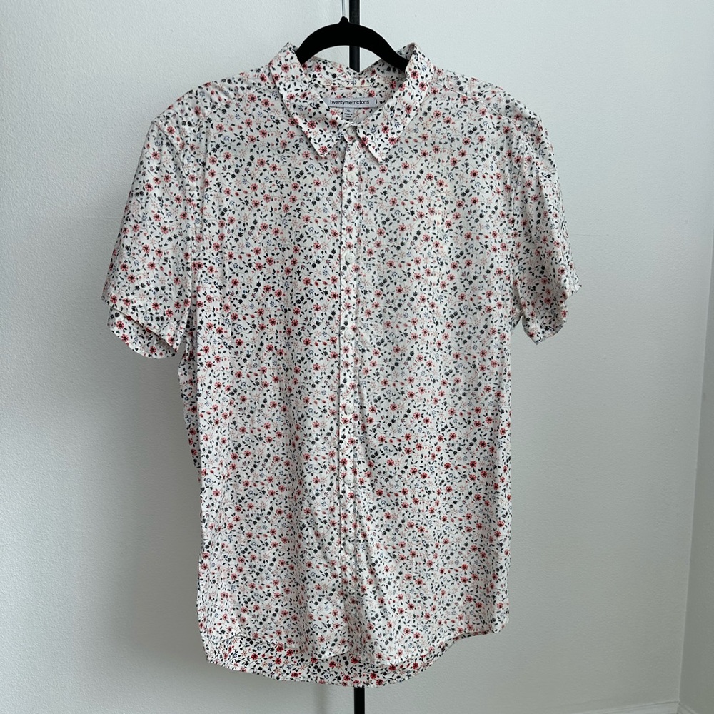 twentymetrictons White Floral Button Down Shirt XL